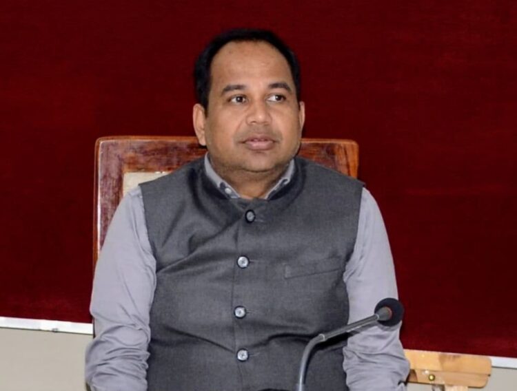जिले में संचालित विभिन्न नवाचारों की समीक्षा बैठक आयोजित, कलेक्टर डॉ. गौरव सिंह ने दिए आवश्यक निर्देश