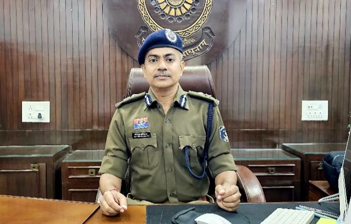 दुर्ग रेंज के नवपदस्थ पुलिस महानिरीक्षक अभिषेक शांडिल्य ने पदभार ग्रहण किया