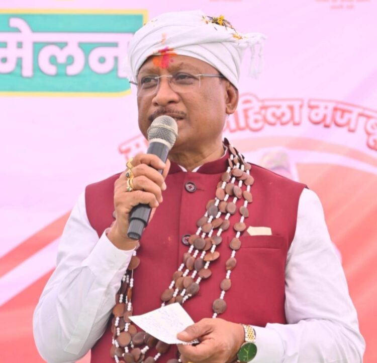 महतारी वंदन योजना से महिला सशक्तिकरण को मिला नया आयाम: मुख्यमंत्री विष्णुदेव साय
