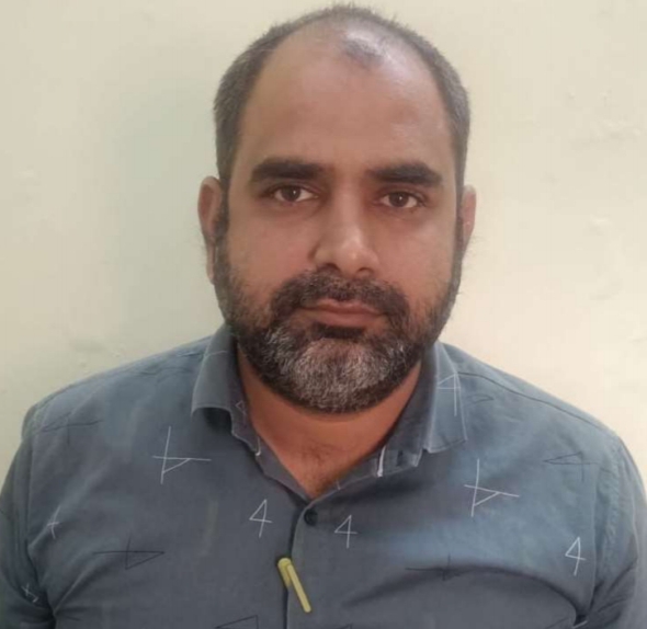 फाइल आगे बढ़ाने के एवज में 25 हजार रुपए की रिश्वत लेते आरईएस का एसडीओ रंगे हाथों गिरफ्तार