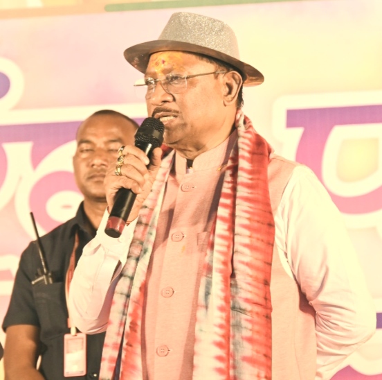 रंगपंचमी महोत्सव में शामिल हुए मुख्यमंत्री, प्रदेशवासियों को दी बधाई एवं शुभकामनाएँ