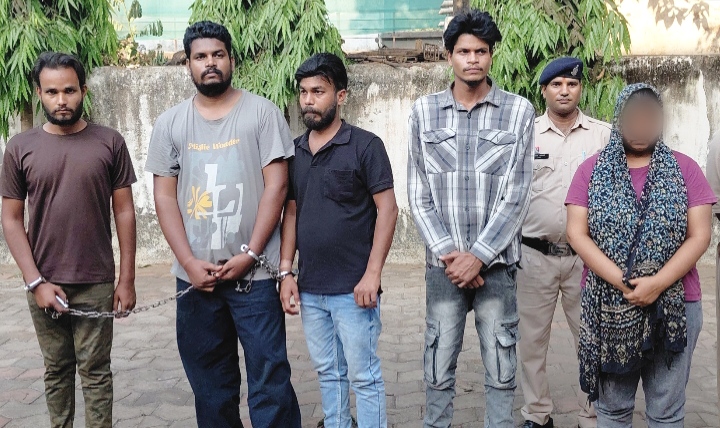 हनीट्रैप के माध्यम से रचित अपहरण की साजिश का खुलासा, भांजा निकला मास्टरमाइंड, 5 आरोपी गिरफ्तार