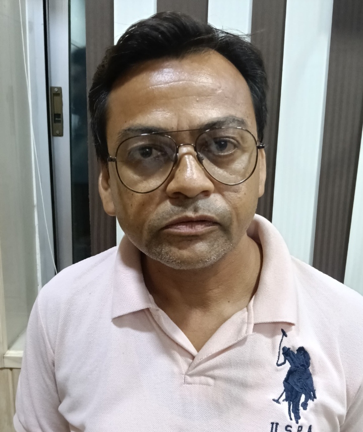 ऑनलाइन निवेश एवं अधिक लाभांश का झांसा देकर 13.60 लाख रुपये की धोखाधड़ी करने वाला आरोपी गिरफ्तार