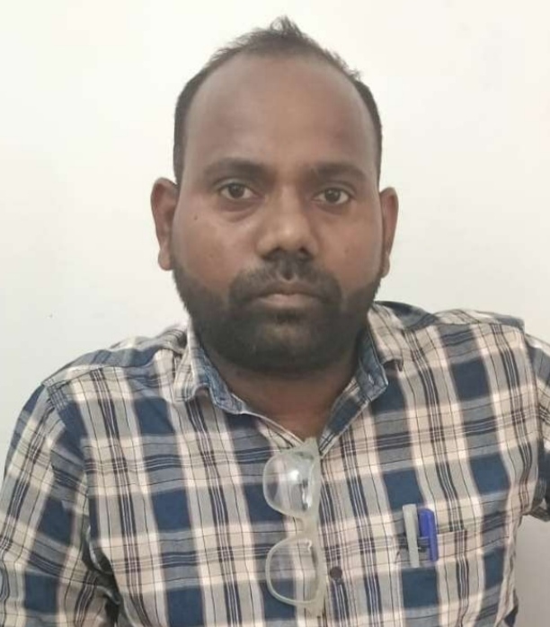 जमीन के बटांकन कर ऋण पुस्तिका बनाने के एवज में 15 हजार की रिश्वत लेते पटवारी गिरफ्तार