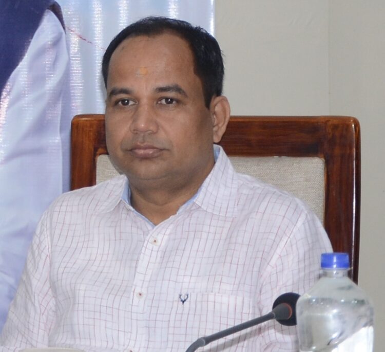 सुशासन तिहार के आवेदनों का समय-सीमा में करें निराकरण : कलेक्टर डॉ गौरव सिंह