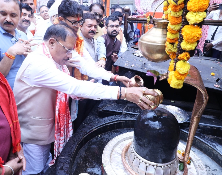गुरु पूर्णिमा गुरु के प्रति कृतज्ञता व्यक्त करने का पावन अवसर : मुख्यमंत्री विष्णुदेव साय