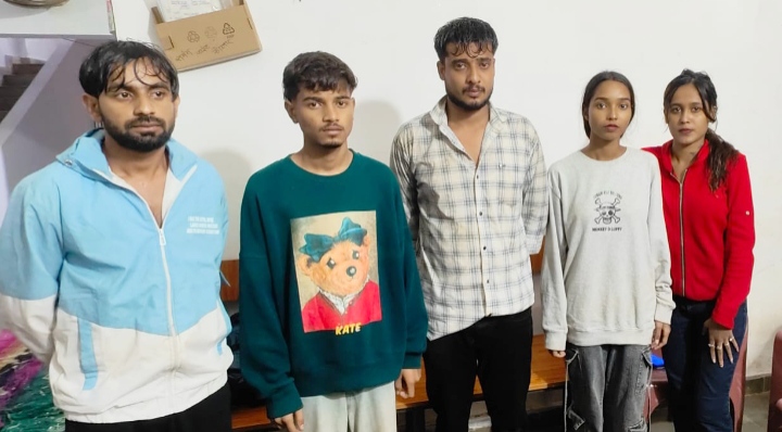 केसीजी पुलिस का सराहनीय कार्य: टीआई शिवशंकर गेंडले ने बाढ़ में फंसे 5 लोगों की बचाई जान, एसपी ने की सराहना