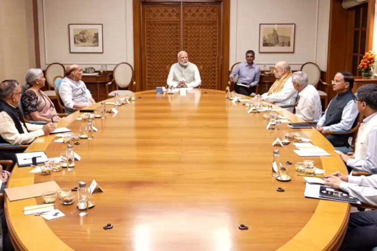 बांग्लादेश की स्थिति पर भारत की पैनी नजर, प्रधानमंत्री नरेन्द्र मोदी ने की उच्चस्तरीय बैठक