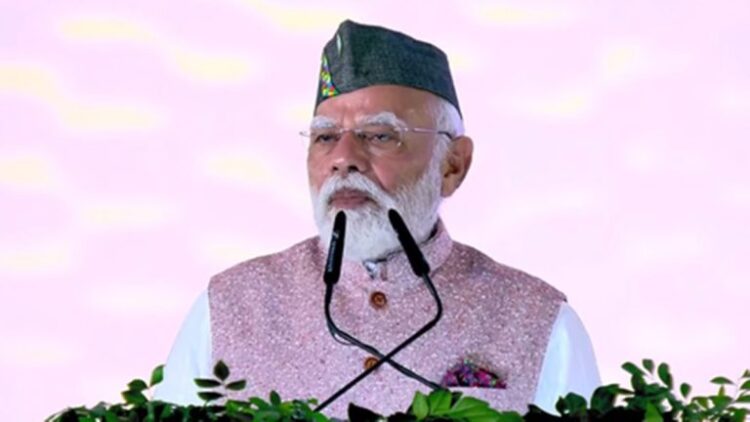 उत्तराखंड को रजत जयंती पर पीएम मोदी ने दी 8260 करोड़ की योजनाओं की सौगात