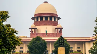 हत्या के आरोपी ने जमानत मिलने के बाद निकाला विजय जुलूस, नाराज सुप्रीम कोर्ट ने कहा- अदालत में पेश करो
