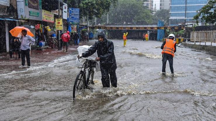 छत्तीसगढ़ सहित 26 राज्यों में भारी बारिश की चेतावनी, अगले तीन दिनों तक जमकर बरसेंगे बादल