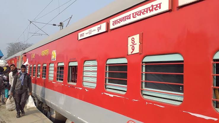 सारनाथ एक्सप्रेस का किया जायेगा पुन: परिचालन, प्रयागराज महाकुंभ के कारण रेलवे ने लिया निर्णय