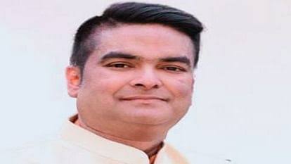 चार प्रमुख ट्रेन का स्टापेज और गरीब रथ का विस्तार दुर्ग तक करने विधायक रिकेश ने लिखा केंद्रीय रेल मंत्री अश्विनी वैष्णव को पत्र