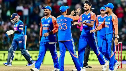 आज क्लीन स्वीप के इरादे से आखिरी टी20 में श्रीलंका से भिड़ेगी टीम इंडिया, वनडे के लिए रोहित शर्मा की टीम पहुंची श्रीलंका