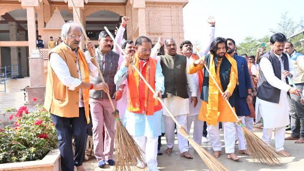 17 सितंबर से 01 अक्टूबर 2024 तक छत्तीसगढ़ के सभी नगरीय निकायों में ‘‘स्वभाव स्वच्छता-संस्कार स्वच्छता’’ के विषय पर चलेगा विशेष स्वच्छता अभियान