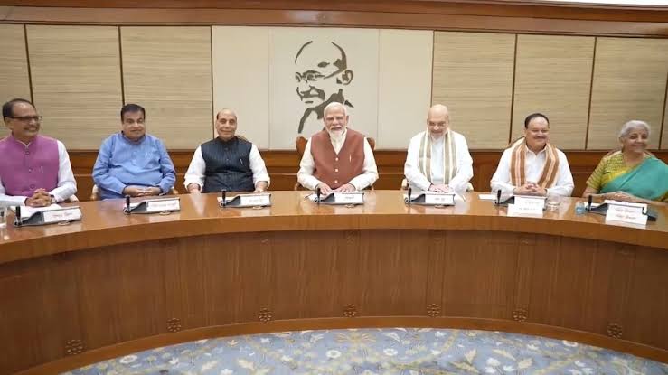 कौशल भारत कार्यक्रम के लिए 8800 करोड़ की मंजूरी, केंद्रीय कैबिनेट ने नए आयकर बिल पर भी लगाई मुहर