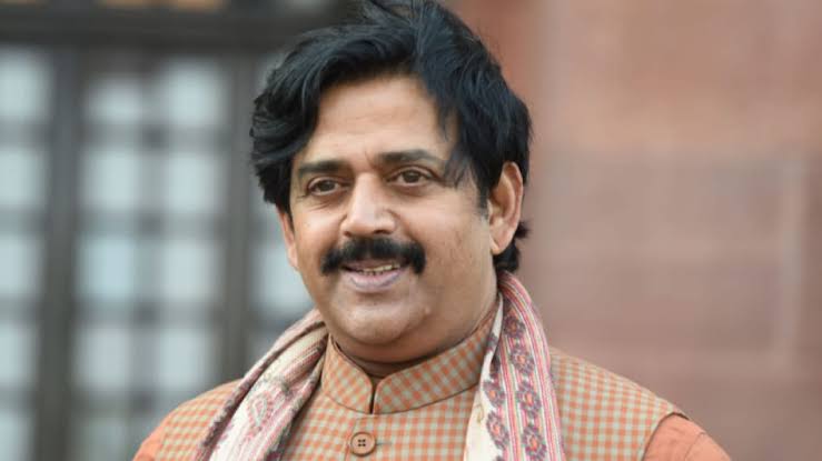 भोजपुरी को आधिकारिक भाषा का दर्जा देने के लिए सांसद रवि किशन ने लोकसभा में पेश किया प्राइवेट बिल