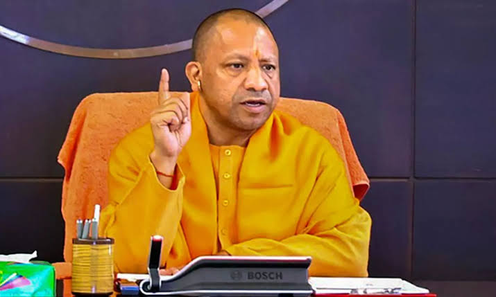 सीएम योगी आदित्यनाथ ने बनाया रिकॉर्ड, उत्तर प्रदेश में बने सबसे लंबे कार्यकाल वाले सीएम