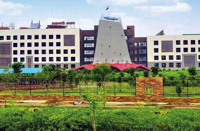 नगरीय प्रशासन एवं विकास विभाग द्वारा नगरीय निकायों में बैकडेट से स्थानांतरण सम्बन्धी भ्रमोत्पादक समाचार के संबंध में स्पष्टीकरण