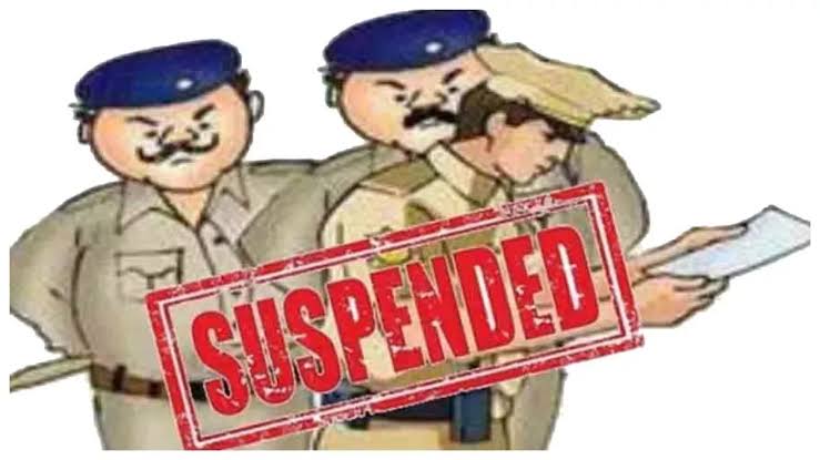 SP ने चौकी प्रभारी, प्रधान आरक्षक और आरक्षक को किया निलंबित, शराब विक्रेता महिला से पैसे लेकर छोड़ने का आरोप