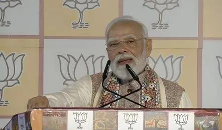 पीएम मोदी ने MY का दिया नया फॉर्मूला, कहा- बिहार के लोगों ने गर्दा उड़ा दिया, हम दिल चुराकर बैठे हैं